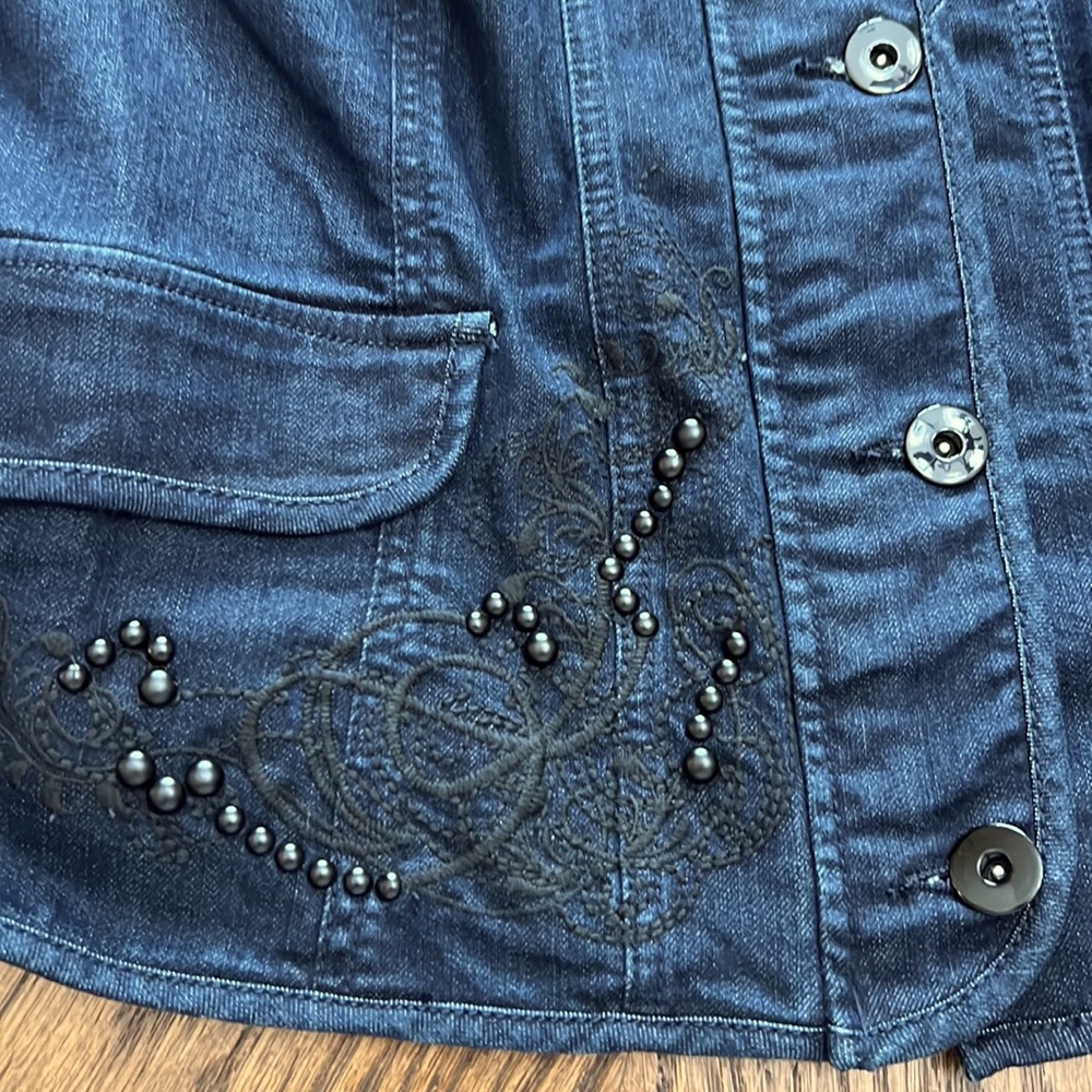 Lane Bryant Dark Wash Blue Stretch Jean Jacket with Embroidery Size 14/16 - Picture 11 of 13